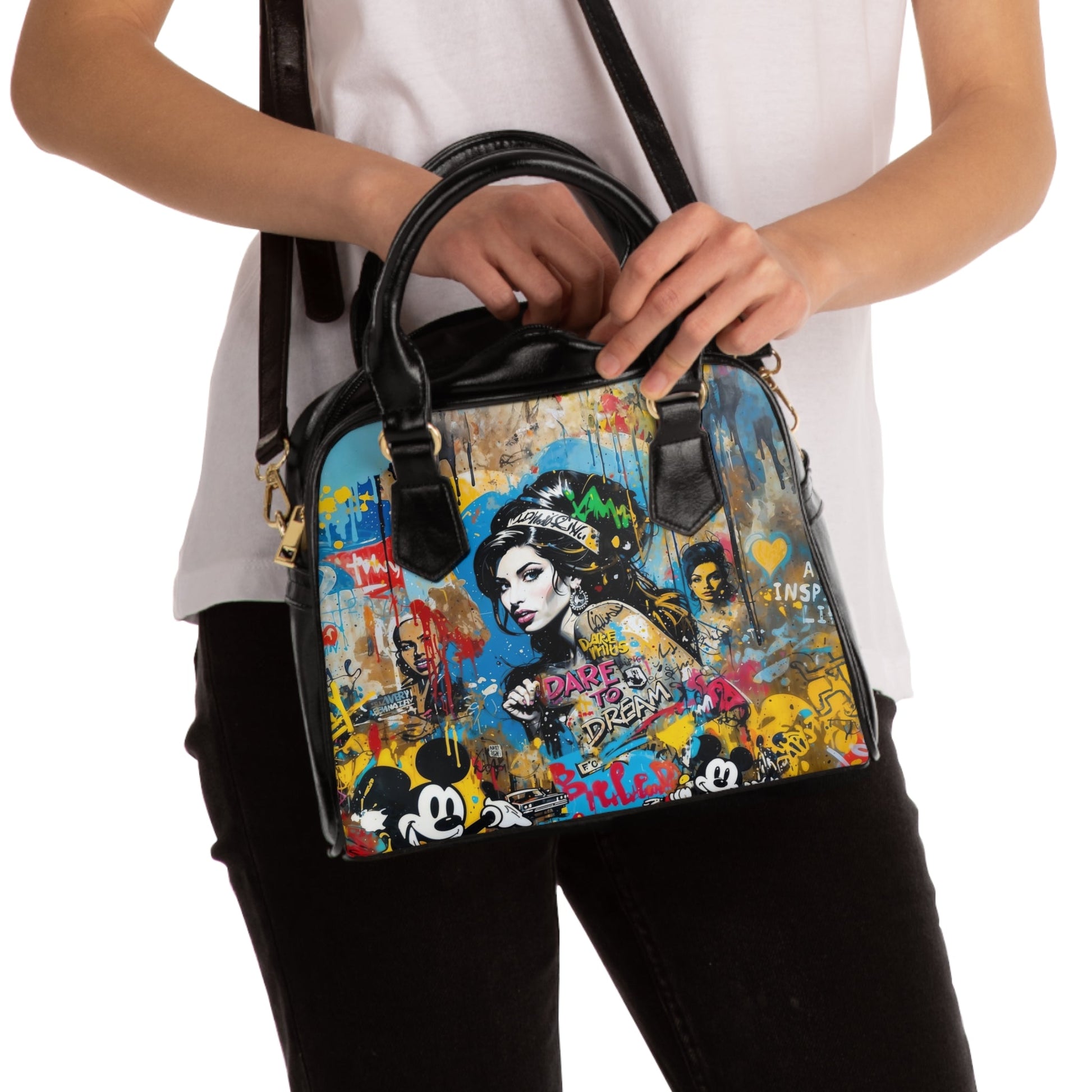 Shoulder Handbag - Amy Winehouse - 9.45’’ x 8.27’’ / Black - Bags