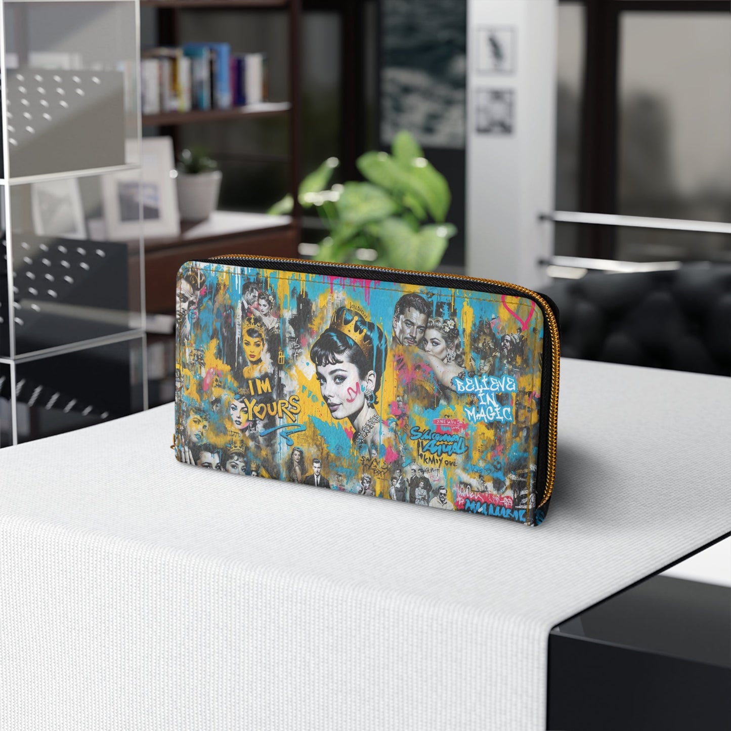 Zipper Wallet - Audrey Hepburn Portait Graffiti Pop Art - One size / White - Accessories