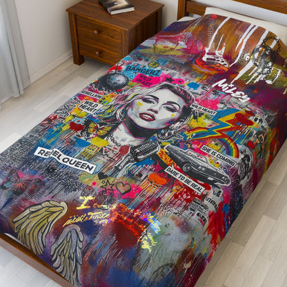 Rebel Queen Velveteen Plush Blanket — Vibrant Pop Art Graffiti Throw